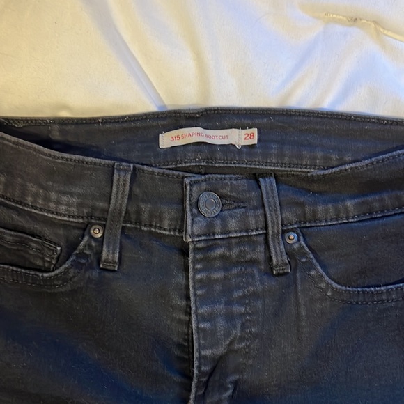 Levi jeans - Picture 3 of 5